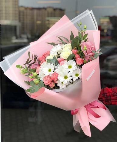 Букет цветов из: Розы, Лизиантусы и Хризантемы в Дьяченково